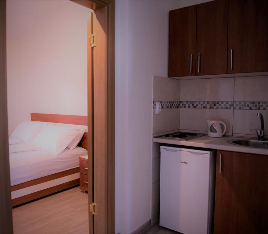Apartments Gran Sasso อุลซิน ภายนอก รูปภาพ